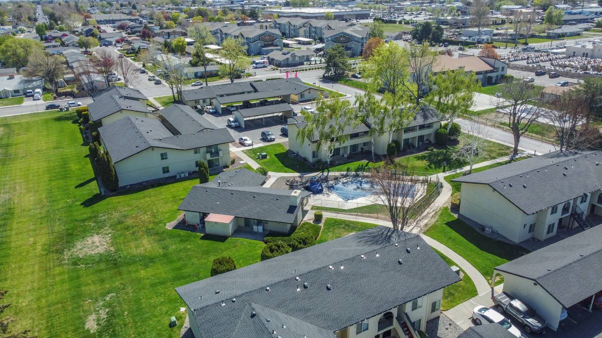 Apartment for rent at 507 N Arthur St, Kennewick, WA 99336