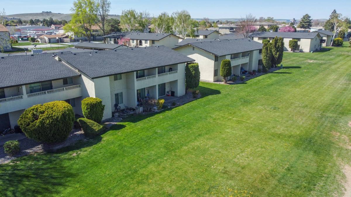 Apartment for rent at 507 N Arthur St, Kennewick, WA 99336