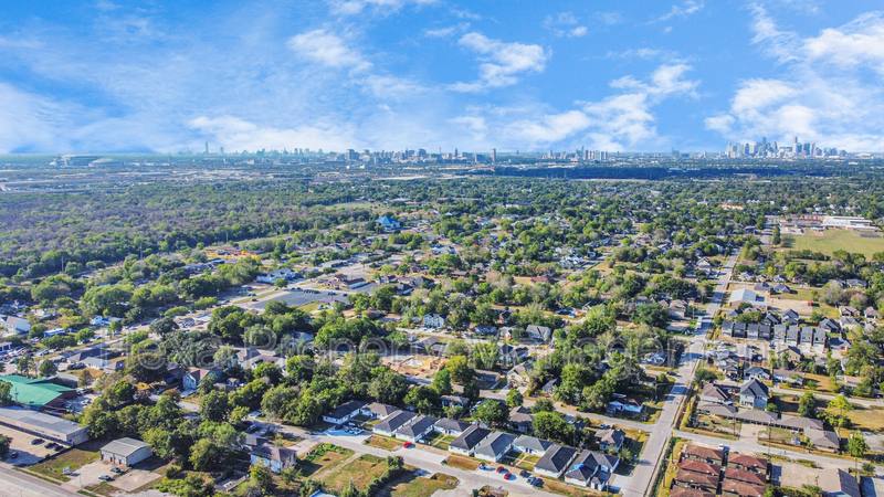 Apartment for rent at 4207 Phlox St #4, Houston, TX 77051