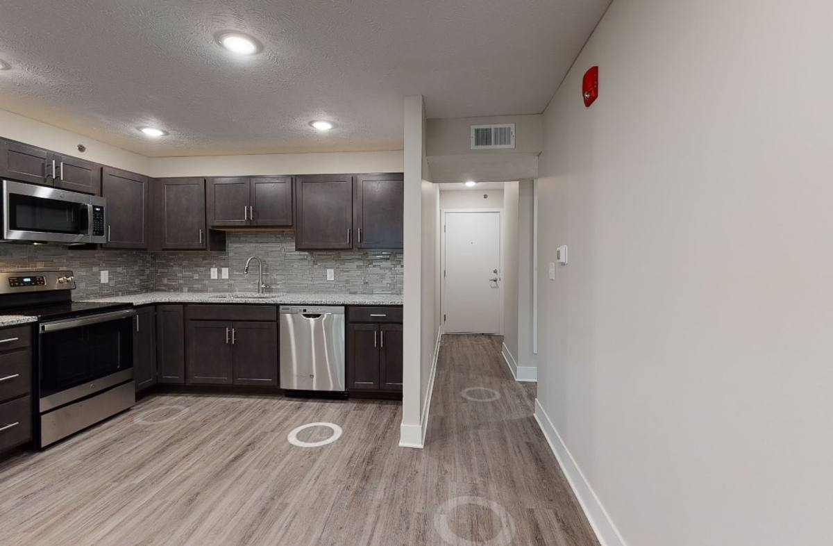 Apartment for rent at 4001 Holdrege St, Lincoln, NE 68503