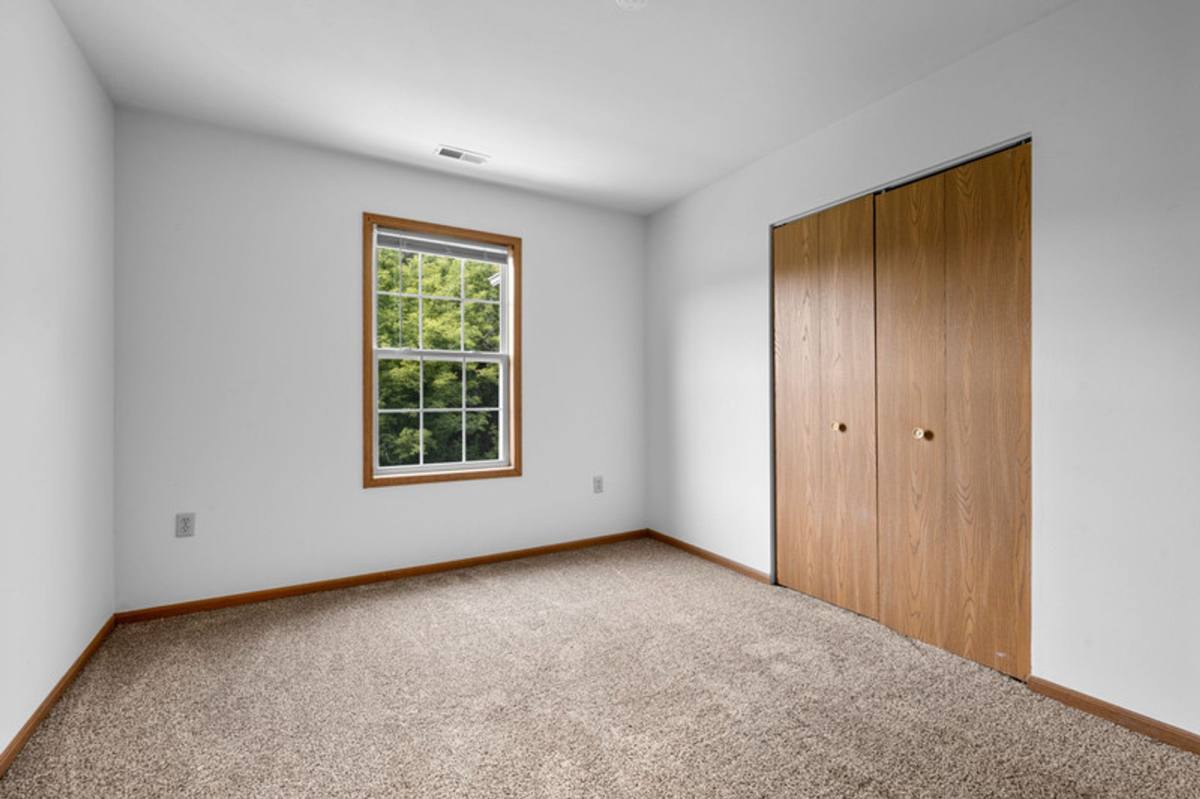 Apartment for rent at 251 Fox Lane, Walworth, WI 53184