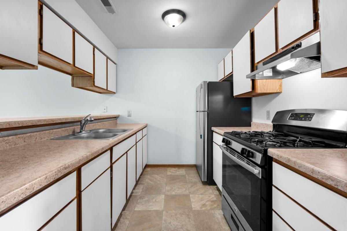 Apartment for rent at 251 Fox Lane, Walworth, WI 53184