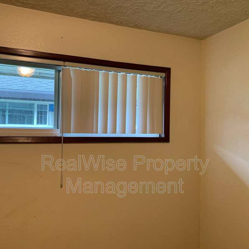 Apartment for rent at 616 NE Anderson St, Vancouver, WA 98665