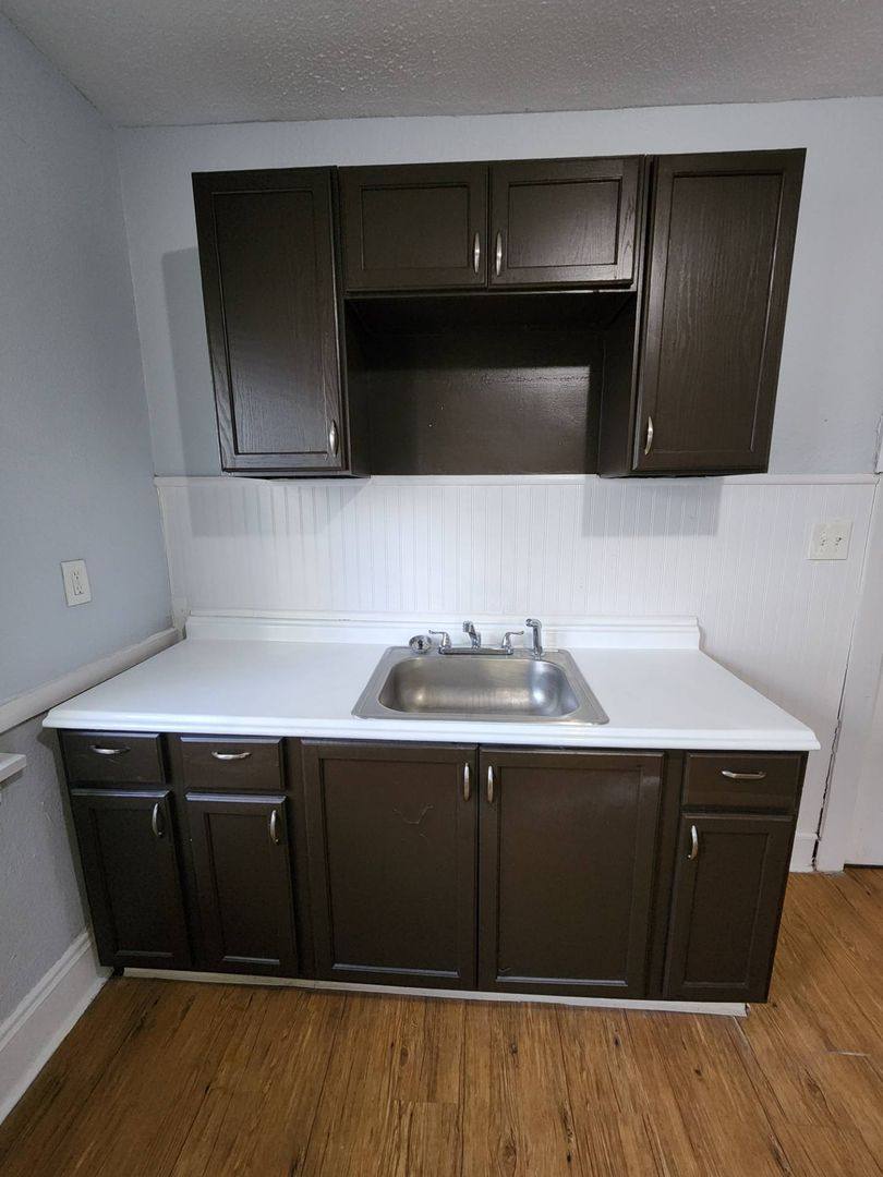 Apartment for rent at 12022 Griffing Ave, Cleveland, OH 44120