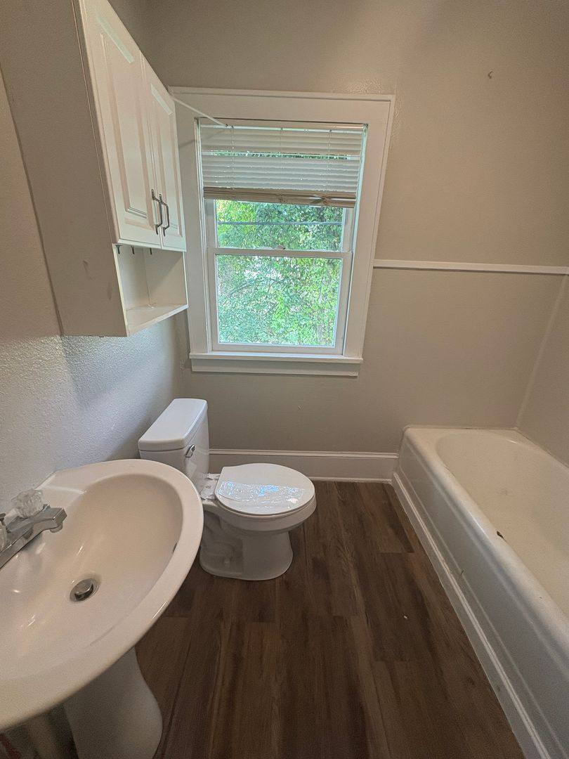 House for rent at 632 Wyandotte B, Shreveport, LA 71101