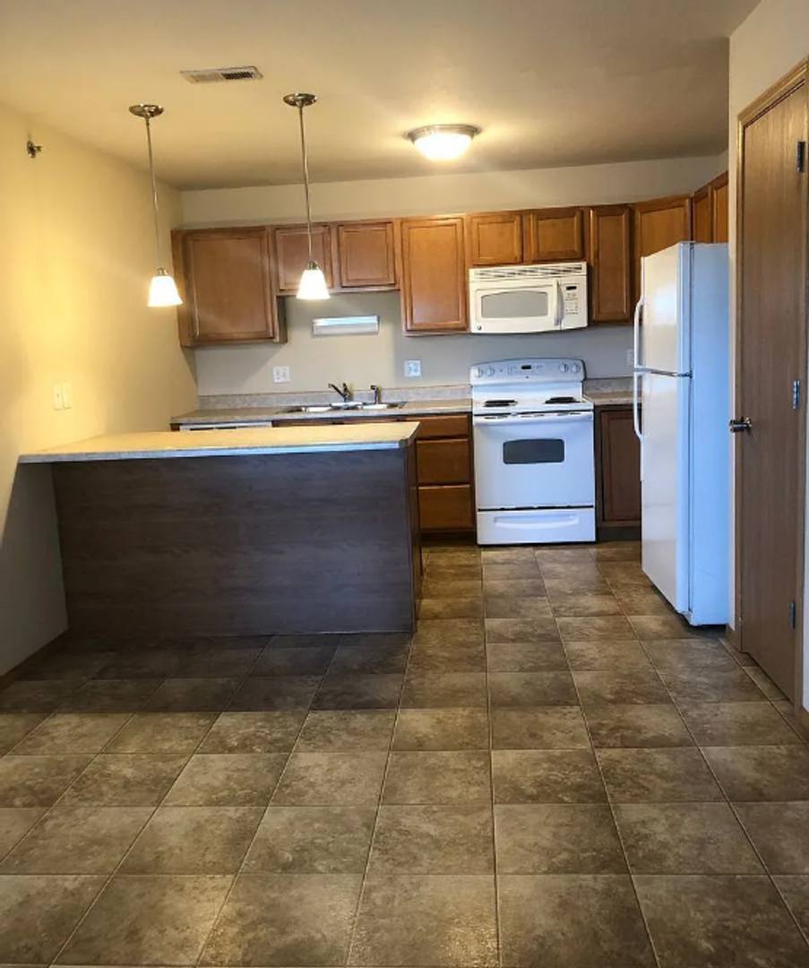 Apartment for rent at 1718-1720 Rt Dunn Dr, Bloomington, IL 61701
