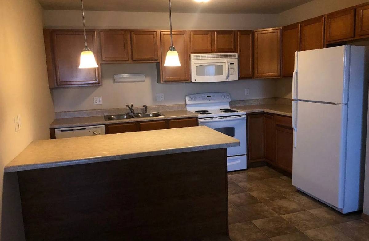 Apartment for rent at 1718-1720 Rt Dunn Dr, Bloomington, IL 61701