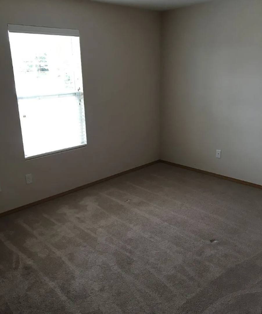 Apartment for rent at 1718-1720 Rt Dunn Dr, Bloomington, IL 61701