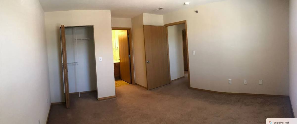 Apartment for rent at 1718-1720 Rt Dunn Dr, Bloomington, IL 61701