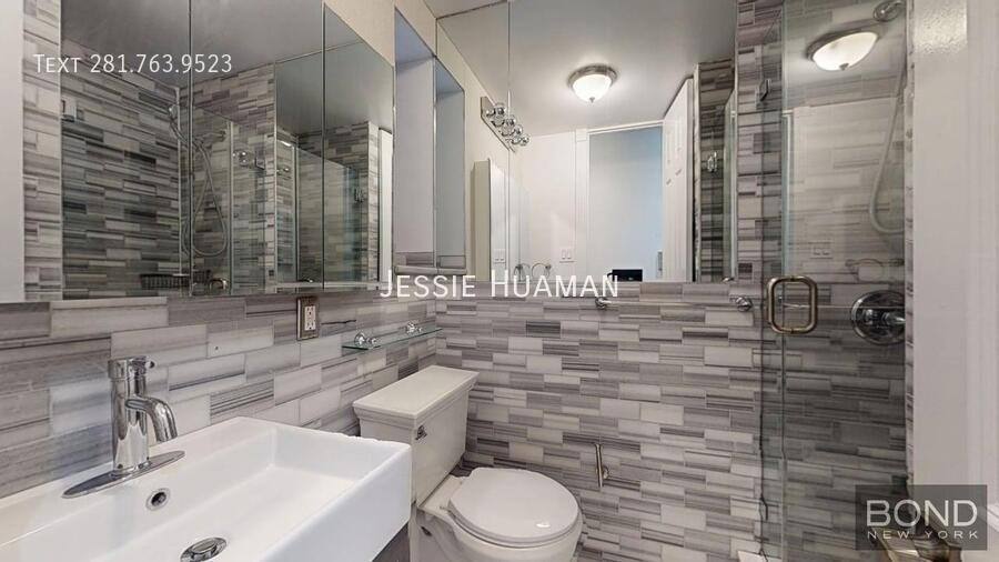 Apartment for rent at 248 Mott St #4A, New York, NY 10012