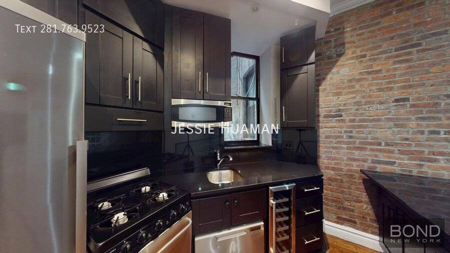 Apartment for rent at 248 Mott St #4A, New York, NY 10012