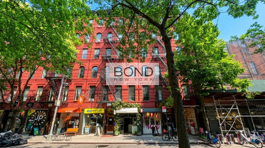 Apartment for rent at 248 Mott St #4A, New York, NY 10012