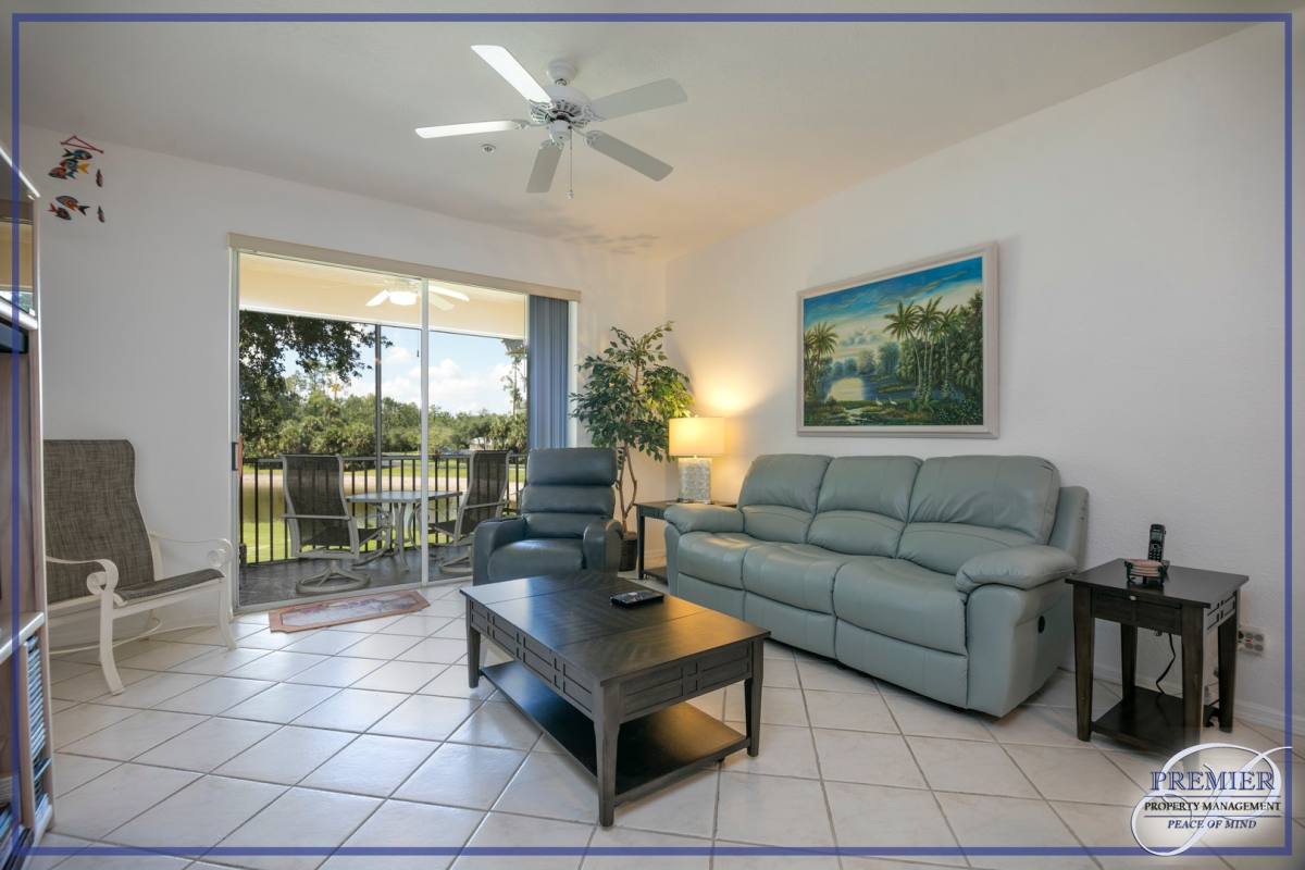 House for rent at 3964 Bishopwood Court E, Naples, FL 34114