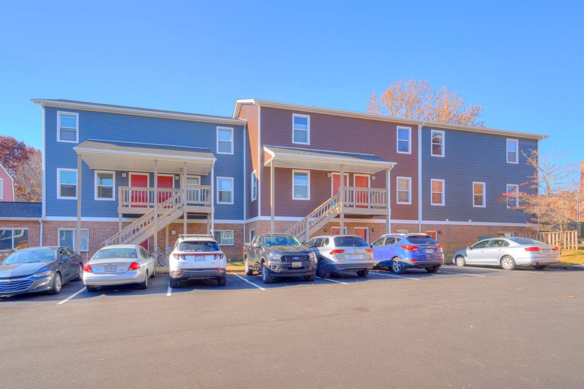 Apartment for rent at 1201, 1203, 1205, 1207 N Main St, Blacksburg, VA 24060