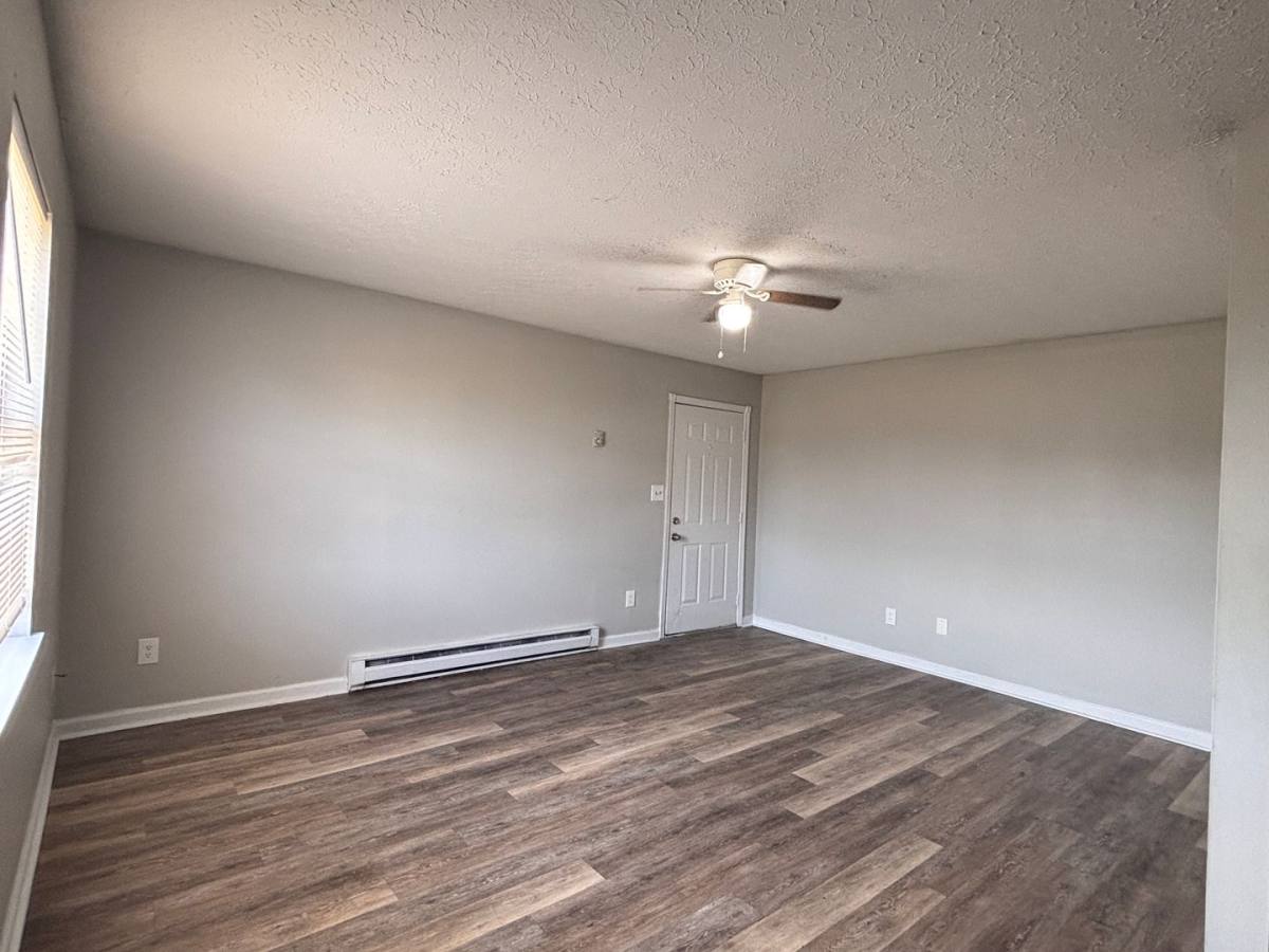 Townhouse for rent at 6550 Louisville Rd, Bowling Green, KY 42101