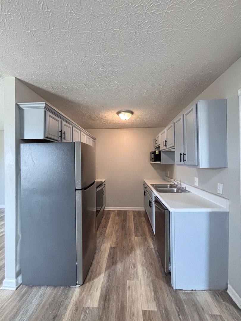 Townhouse for rent at 6550 Louisville Rd, Bowling Green, KY 42101
