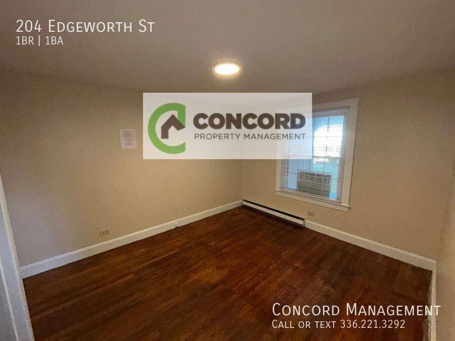 Apartment for rent at 204 Edgeworth St, High Point, NC 27262