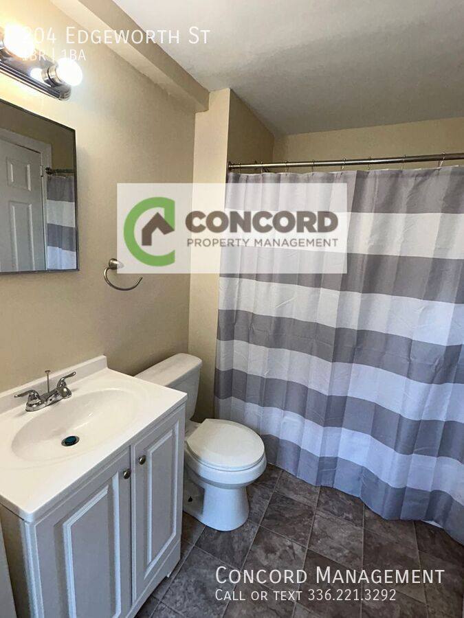 Apartment for rent at 204 Edgeworth St, High Point, NC 27262