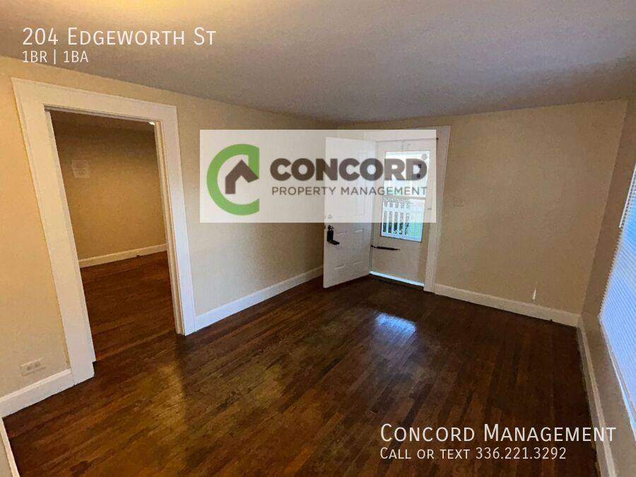 Apartment for rent at 204 Edgeworth St, High Point, NC 27262