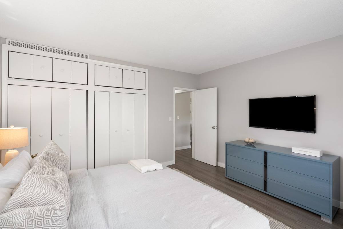 Apartment for rent at 550 NE 20th St, Fort Lauderdale, FL 33305