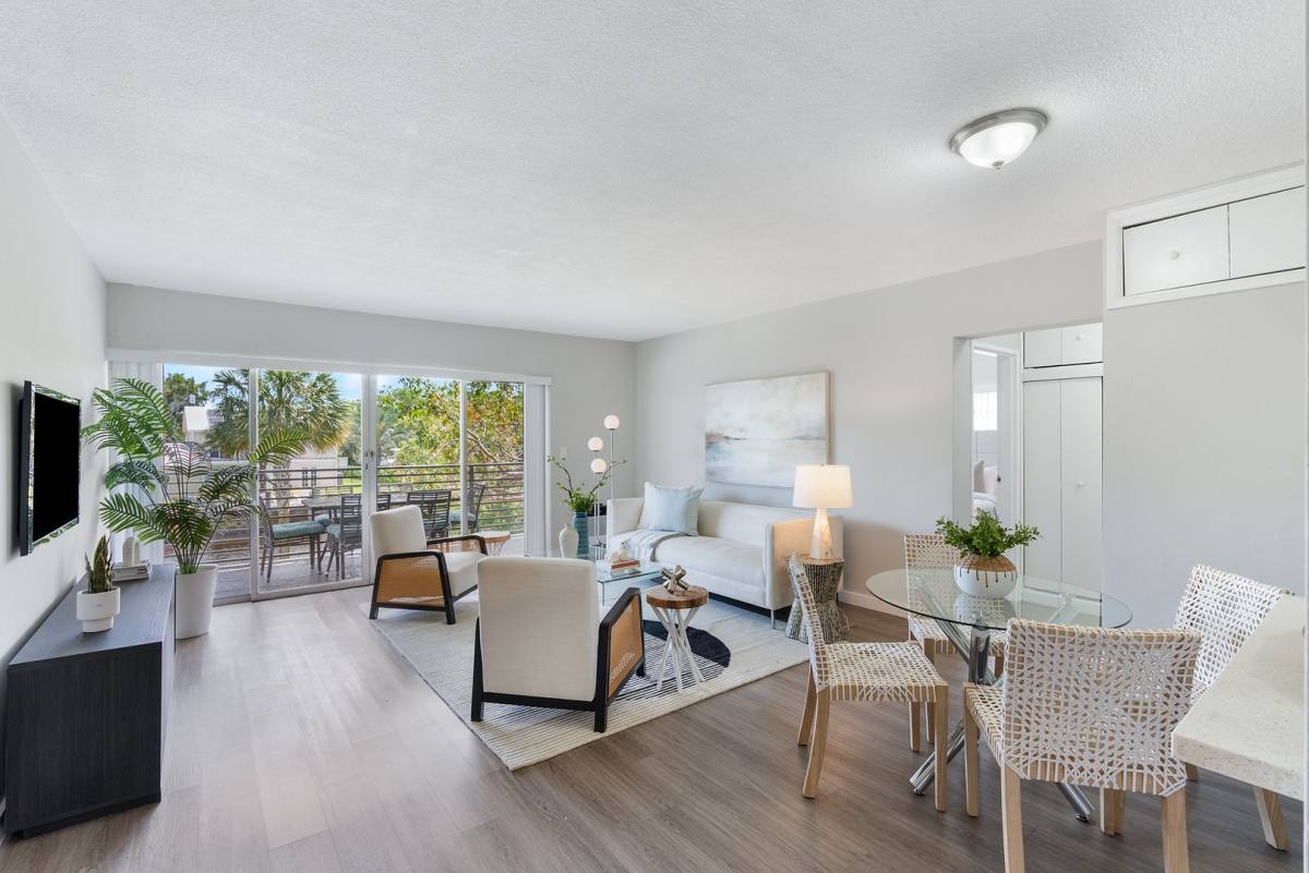 Apartment for rent at 550 NE 20th St, Fort Lauderdale, FL 33305