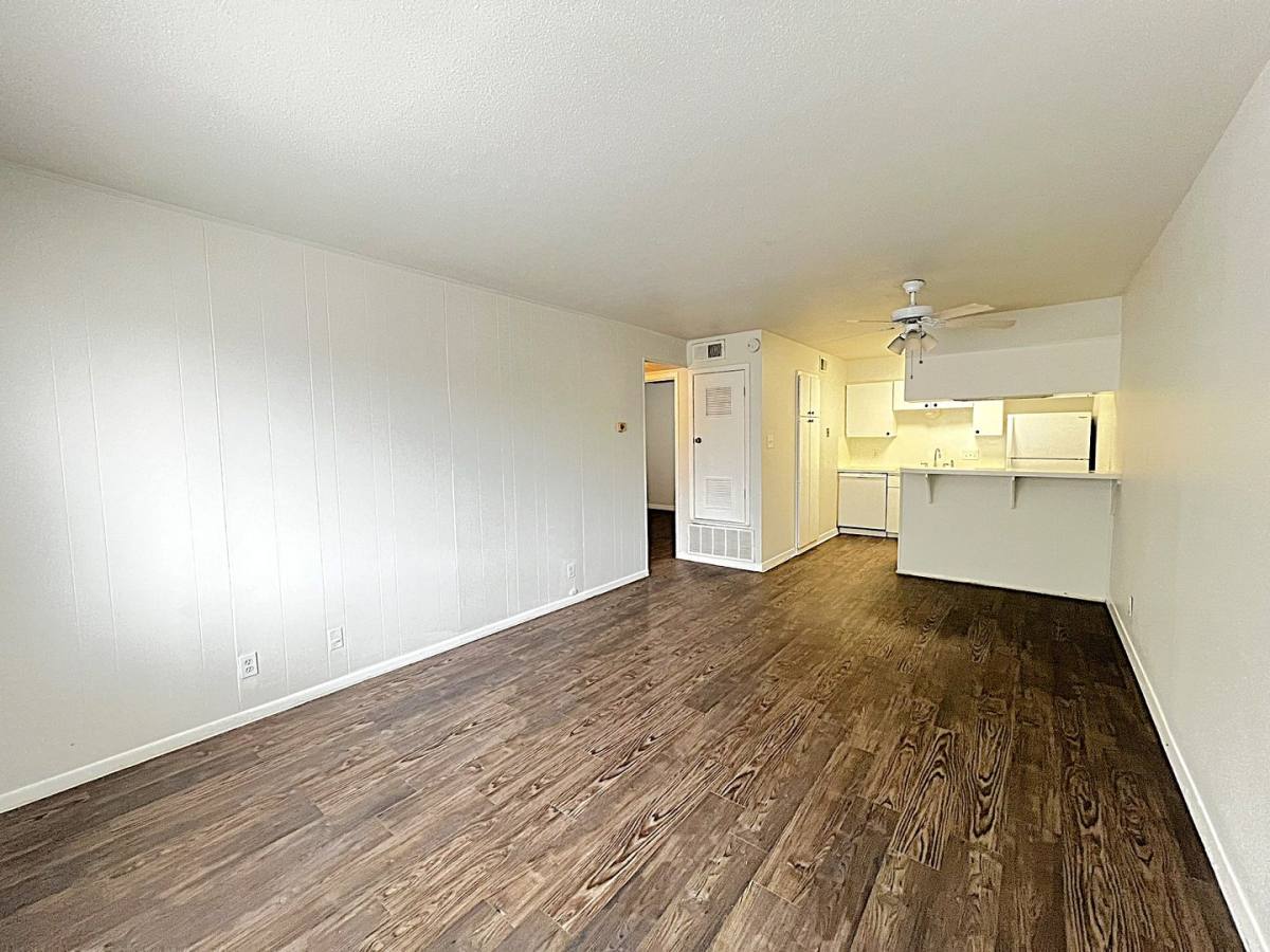 Apartment for rent at 1037 E 44th St, Austin, TX 78751
