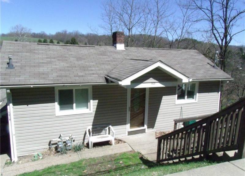 Apartment for rent at 5620 Lincoln Ave, Export, PA 15632