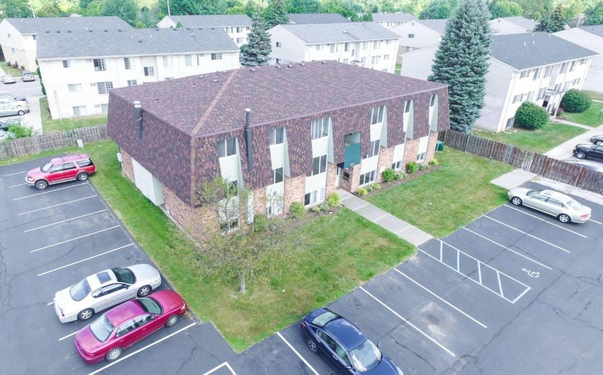 Apartment for rent at 620 John Anderson Court, Monroe, MI 48162