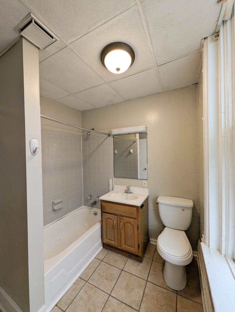 Apartment for rent at 2441 Ohio Ave, Cincinnati, OH 45219