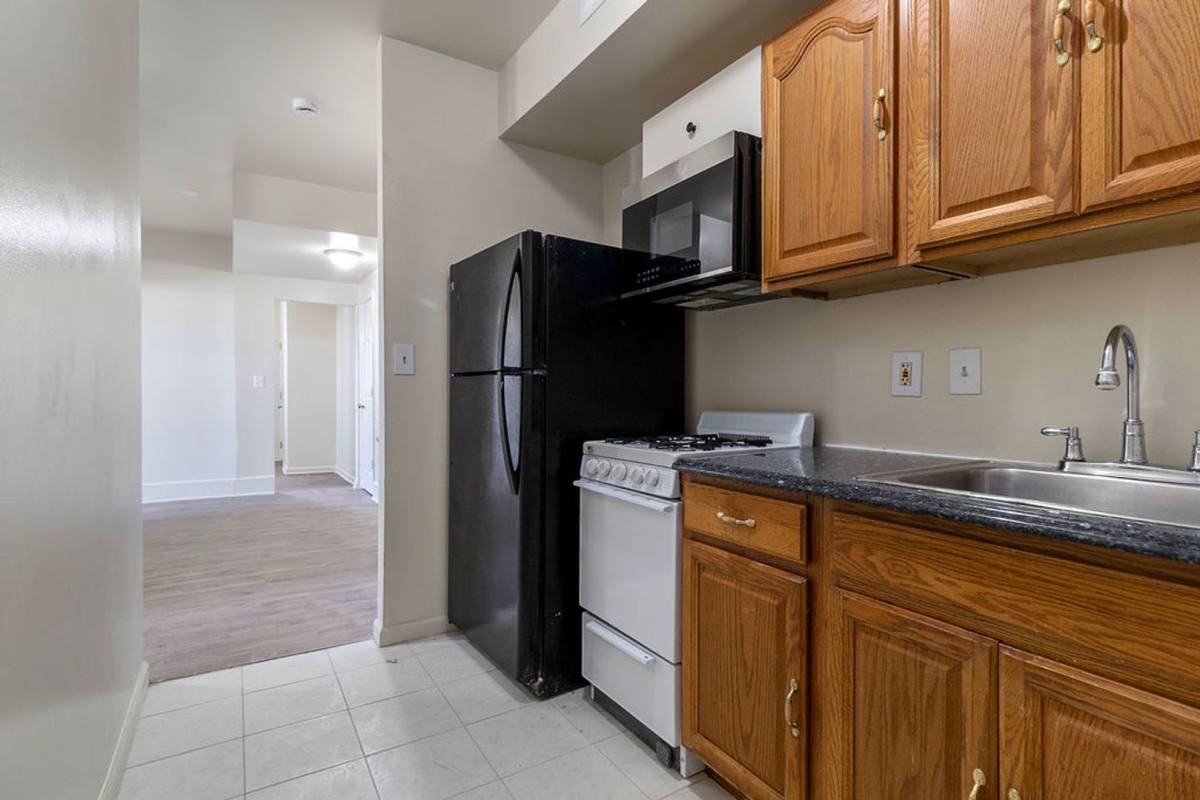 Apartment for rent at 1150 17th St #NE, Washington, DC 20002