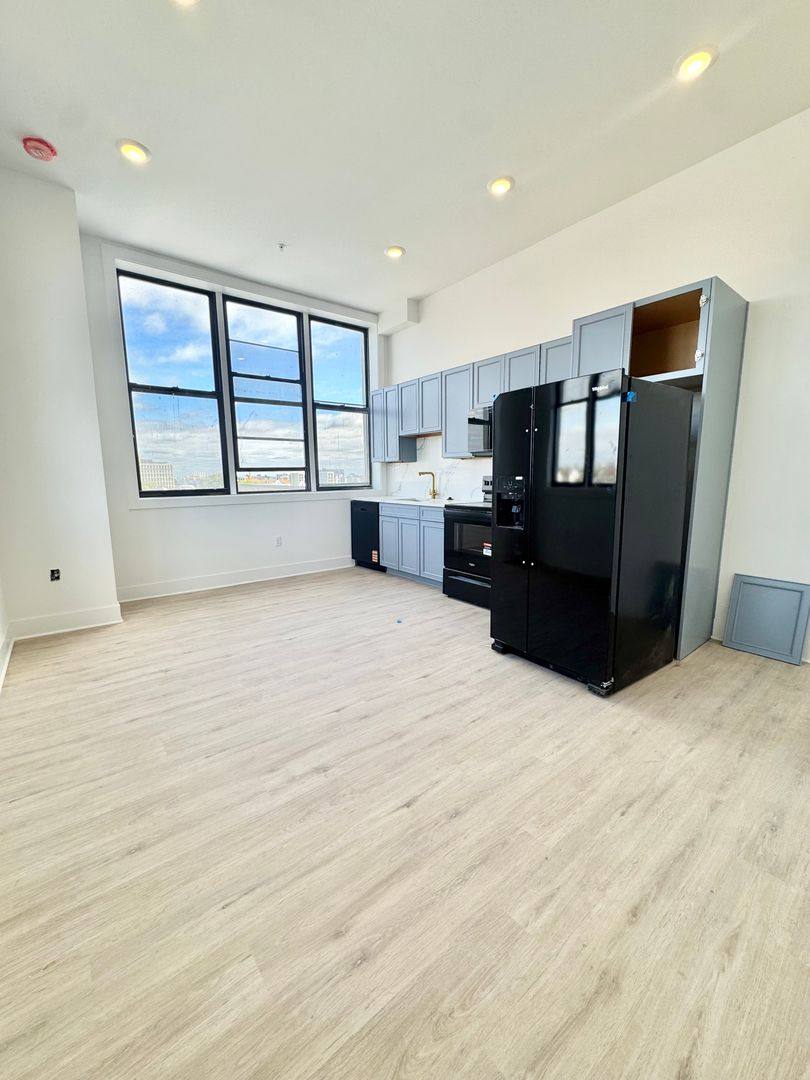 Apartment for rent at 1422-1430 N 8th St, Philadelphia, PA 19122
