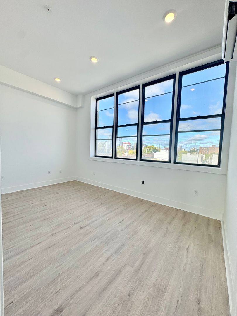 Apartment for rent at 1422-1430 N 8th St, Philadelphia, PA 19122