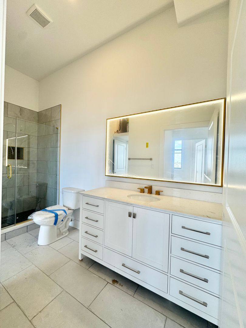 Apartment for rent at 1422-1430 N 8th St, Philadelphia, PA 19122