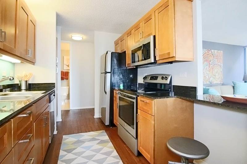 230 E Wacker Dr, Chicago, IL 60601