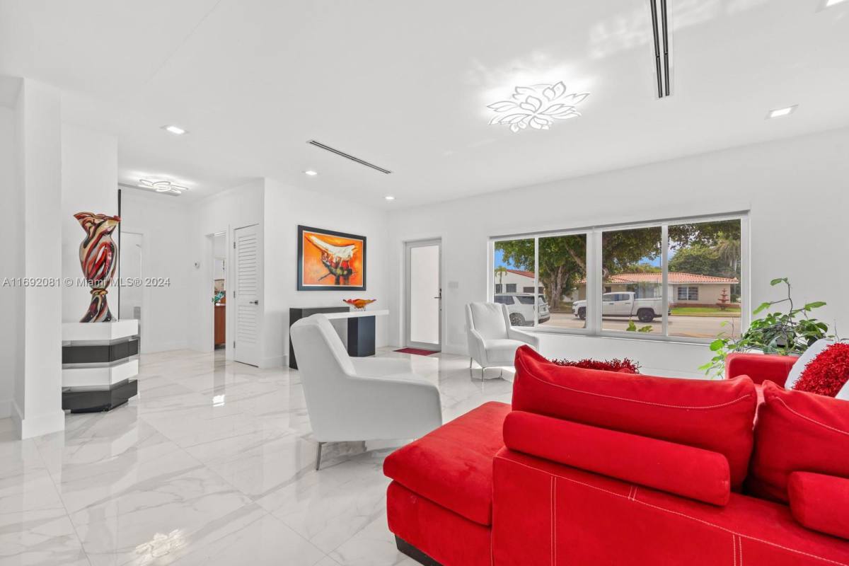 House for rent at 1445 71st St, Miami Beach, FL 33141