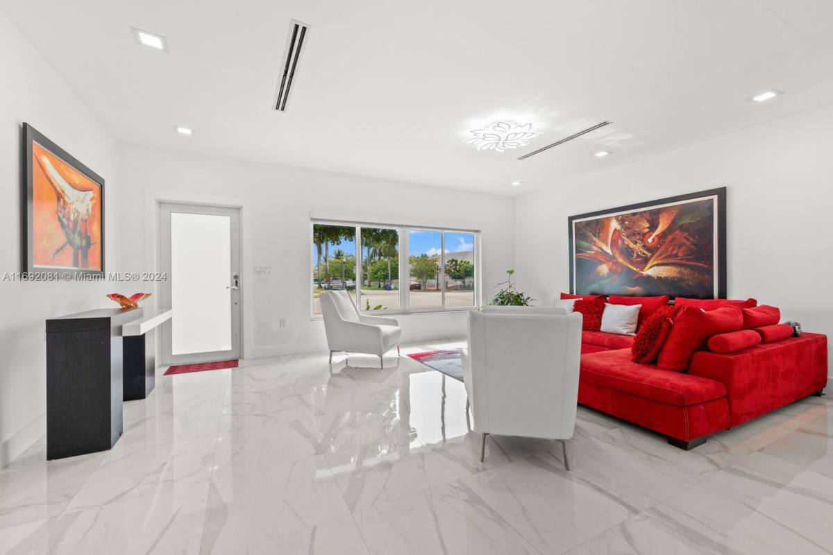 House for rent at 1445 71st St, Miami Beach, FL 33141