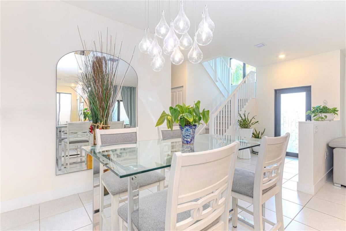 Townhouse for rent at 4260 NW 82nd Ave, Miami, FL 33166