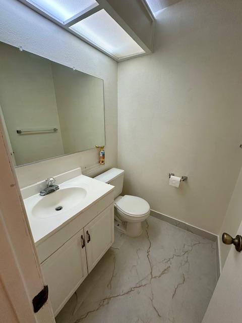 578 Stepney Dr #2, Inglewood, CA 90302 - Apartment for Rent - Image 5