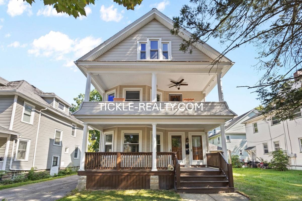 Apartment for rent at 15-17 Roosevelt St, Rochester, NY 14607