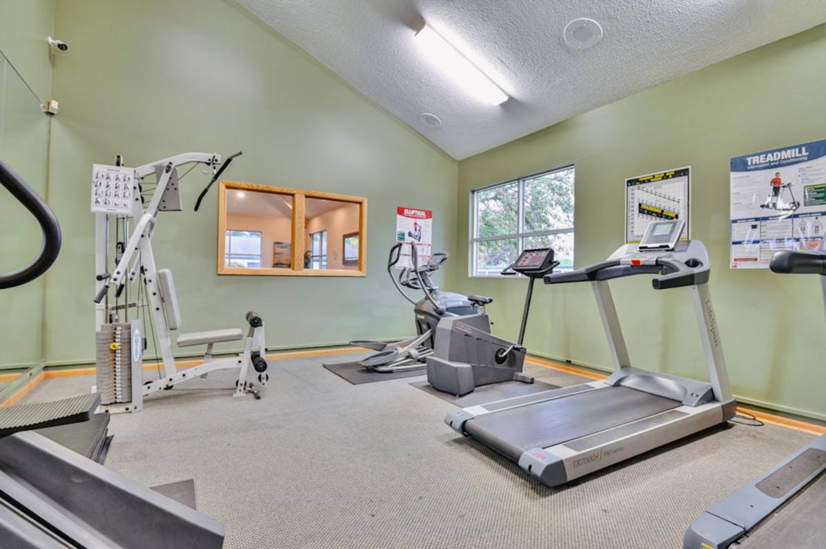 Apartment for rent at 6800- 6810 63rd Ave, Minneapolis, MN 55428