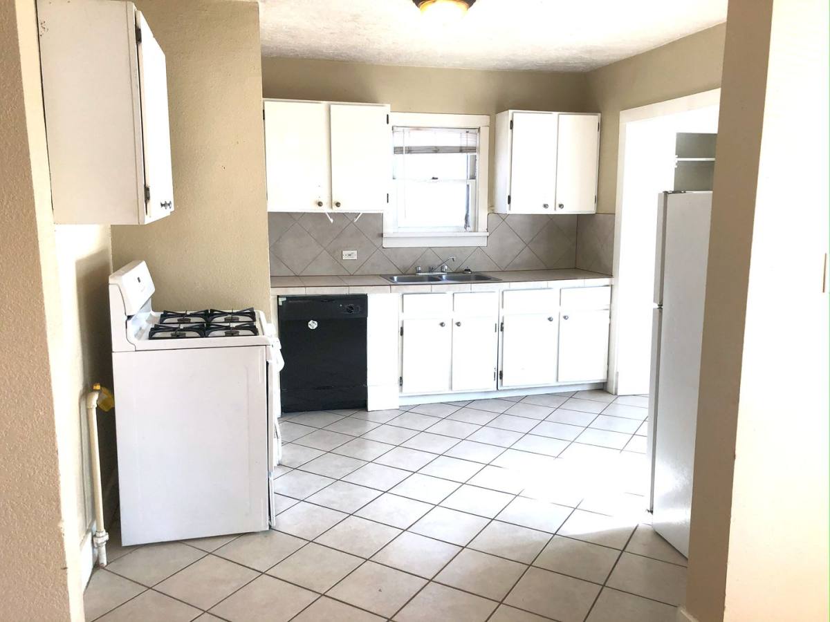 Apartment for rent at 1528 9th Ave, Greeley, CO 80631