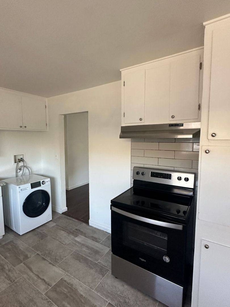 Apartment for rent at 121 Starr Ave, Turlock, CA 95380