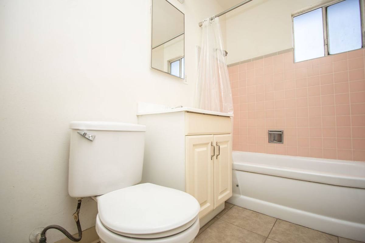 Apartment for rent at 121 Starr Ave, Turlock, CA 95380