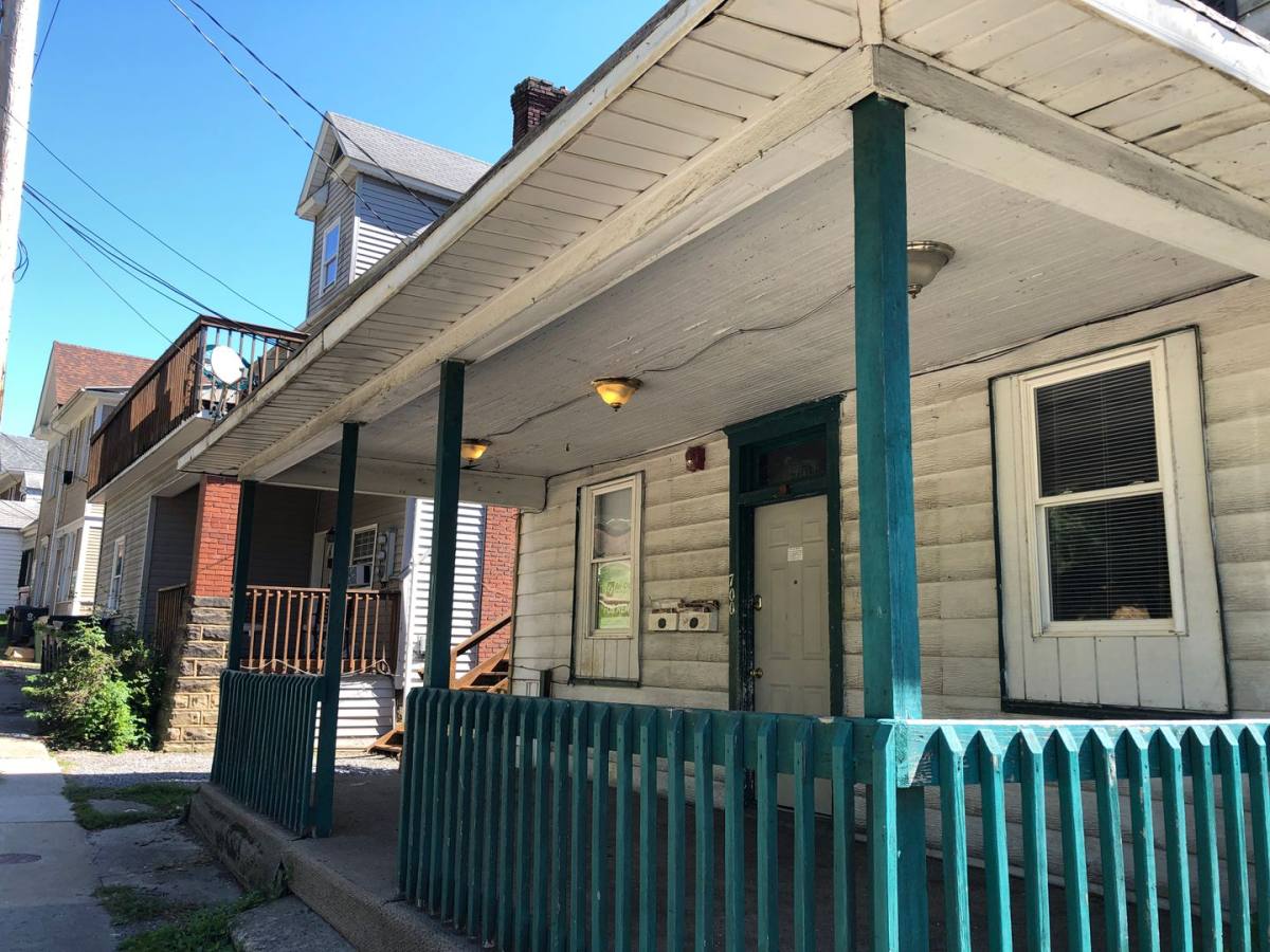 Apartment for rent at 698 700 Willey St, Morgantown, WV 26505