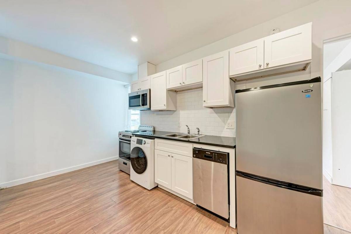Apartment for rent at 306 E 30th St, Austin, TX 78705