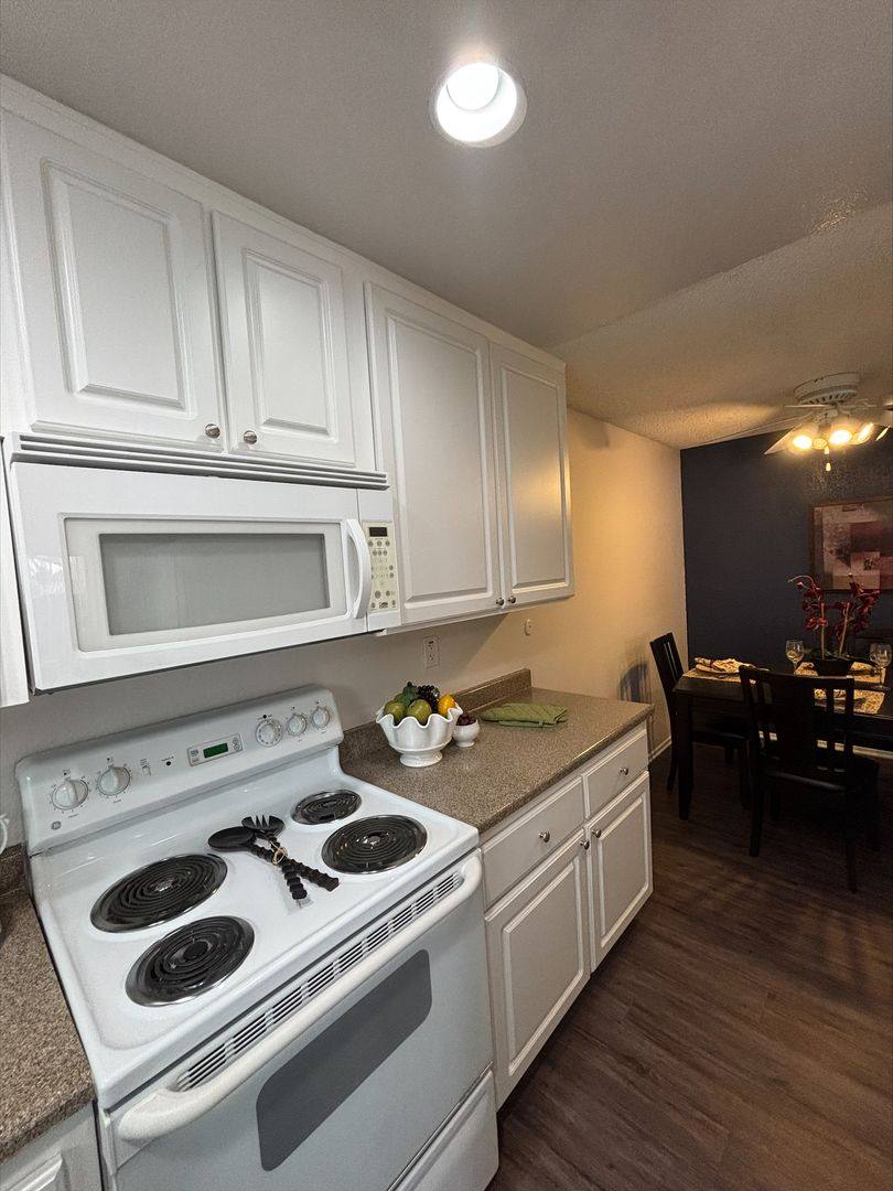 Apartment for rent at 7400 Artesia Blvd, Buena Park, CA 90621