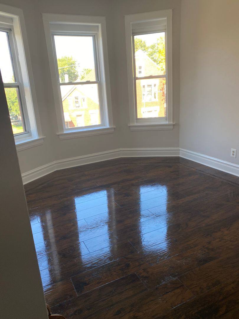 Apartment for rent at 3245 W 23rd St, Chicago, IL 60623