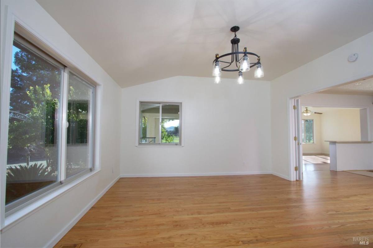 Apartment for rent at 20250-20256-20300 Arnold Dr, Sonoma, CA 95476