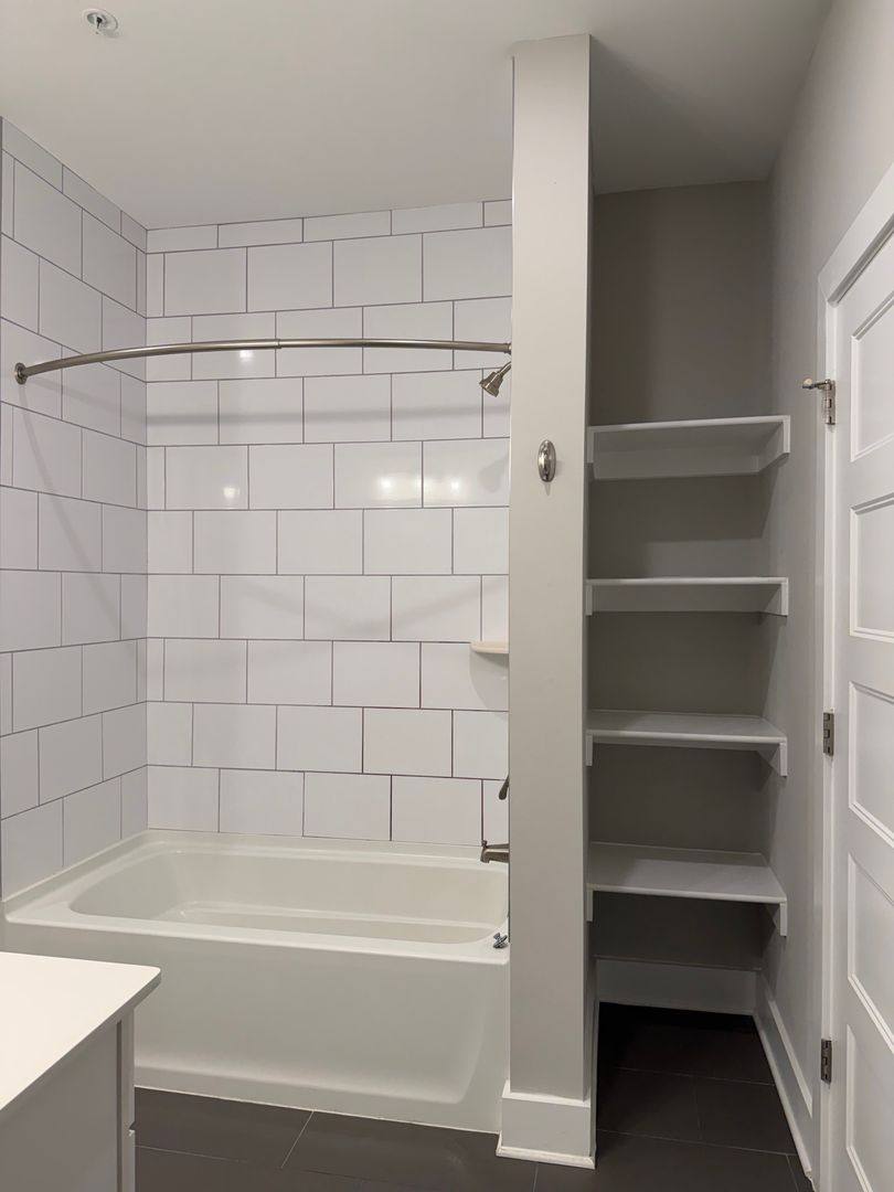 Apartment for rent at 400 E Chatham St, Cary, NC 27511