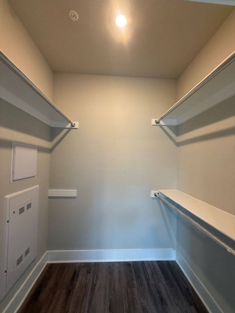 Apartment for rent at 400 E Chatham St, Cary, NC 27511